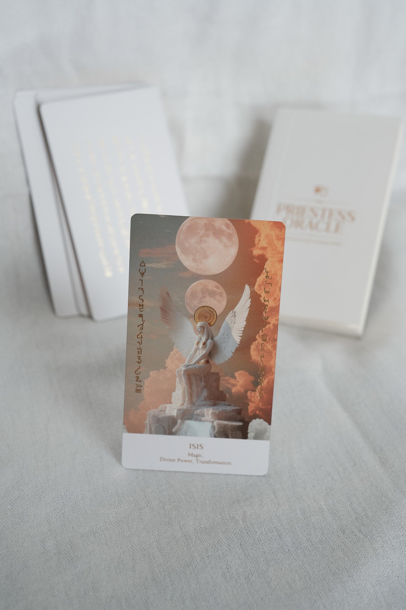 The Priestess Oracle